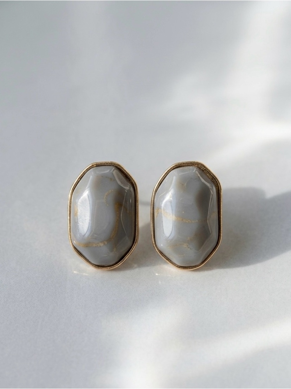 Grey Stone Vintage-Style Clip Earrings with Gold Trim